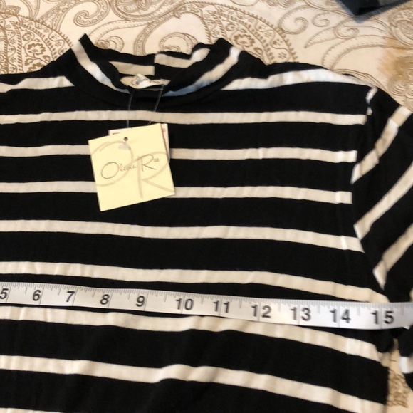 New top tag on by Olivia Ral size L - Picture 6 of 8